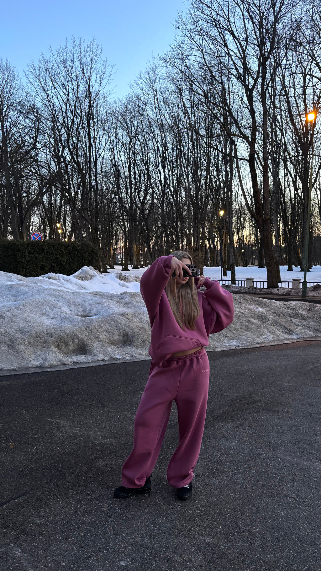 Courtivo Pink Sweatpants